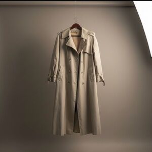 Classic Beige Trench Coat - Women